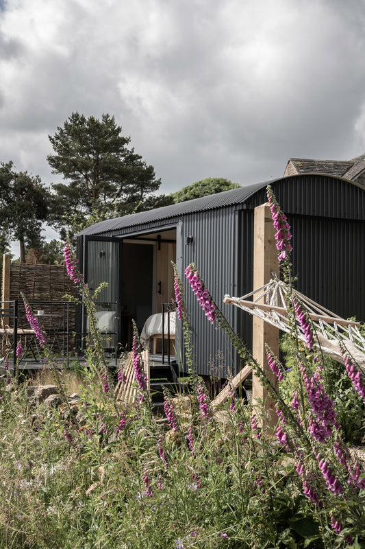 A Tranquil Escape: Discover the Enchanting Shepherd’s Hut at The Old Granary in Matlock